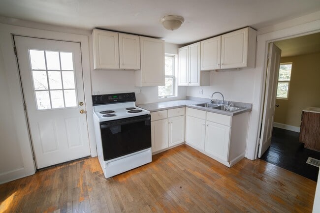 property at 127 Woodlawn Ave