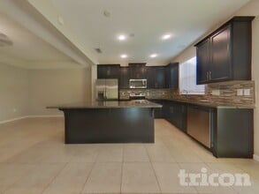 12137 Trailhead Dr in Bradenton, FL - Building Photo - Building Photo