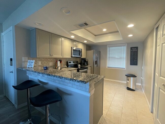 214 Meadow Ln, Unit 214 in Oldsmar, FL - Building Photo - Building Photo