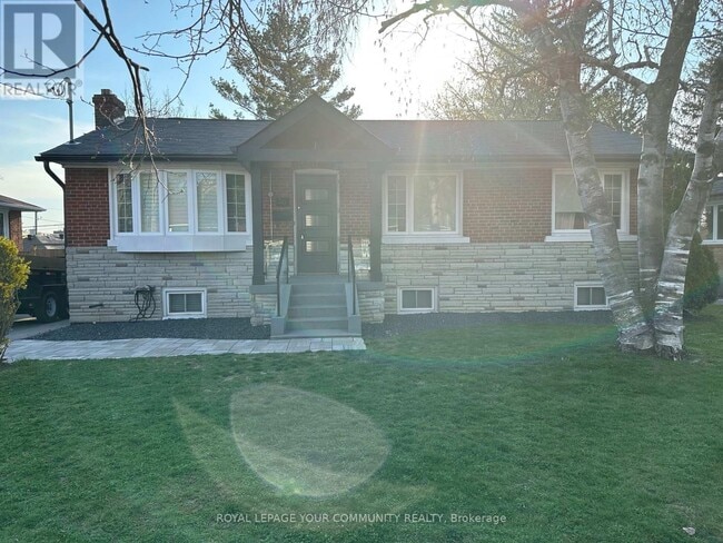 property at 20 Bonny Lynn Ct