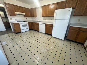 806A E Jefferson St in Valparaiso, IN - Building Photo - Building Photo