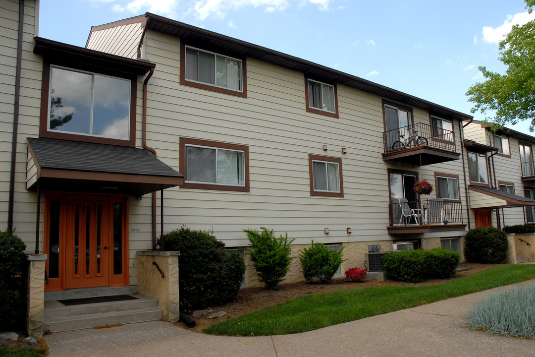 White Birch Apartments in Hershey, PA - Building Photo