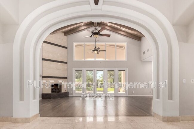 10761 E Fanfol Ln in Scottsdale, AZ - Building Photo - Building Photo