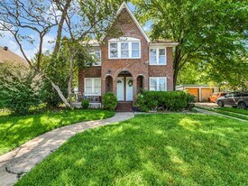 6110 Junius St in Dallas, TX - Building Photo