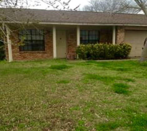 4012 Shawnee Cir in Bryan, TX - Building Photo - Building Photo