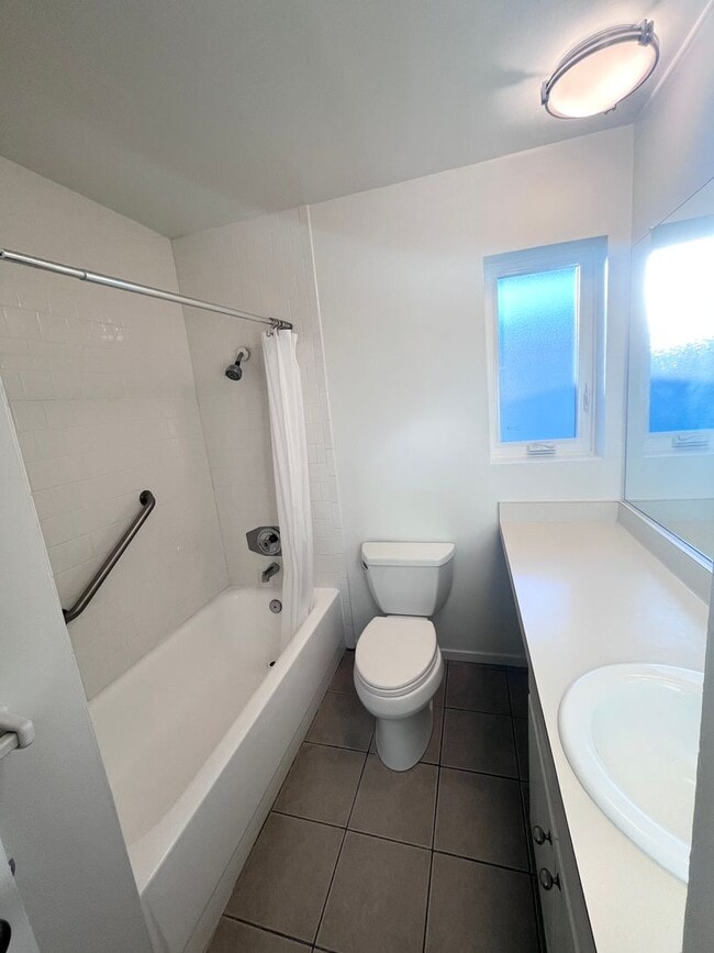 170 Upper Via Casitas in Larkspur, CA - Building Photo - Building Photo