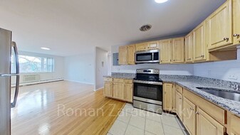 112 Babcock St in Brookline, MA - Building Photo