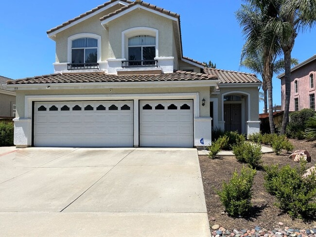 property at 818 Windridge Cir