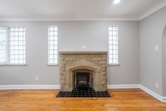3210 Capehart Dr in St. Louis, MO - Building Photo - Building Photo