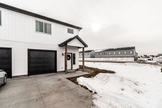 165 Anderson Road, Unit #2 in Shelley, ID - Building Photo - Building Photo