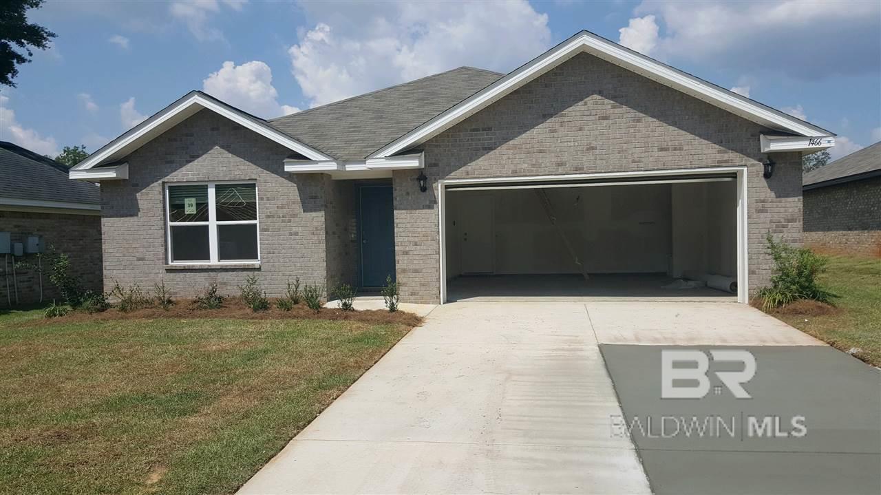 1466 Majesty Loop in Foley, AL - Building Photo