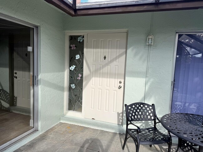 107 Bent Arrow Dr in Jupiter, FL - Building Photo - Building Photo