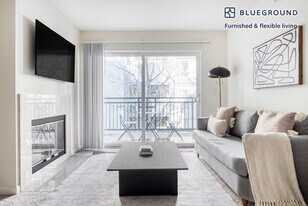 1220 N Fair Oaks Ave in Sunnyvale, CA - Building Photo