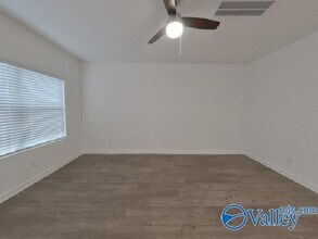 6125 Taramore Ln NW in Huntsville, AL - Building Photo - Building Photo