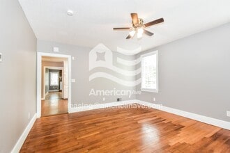 2894 Elm St in Cayce, SC - Building Photo - Building Photo