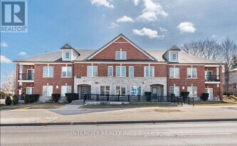 960 Bloor St in Mississauga, ON - Building Photo