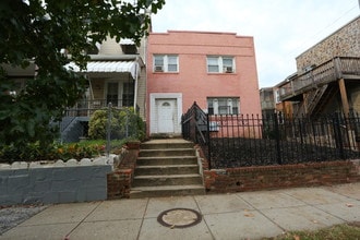 2026 4th St NE in Washington, DC - Building Photo - Building Photo