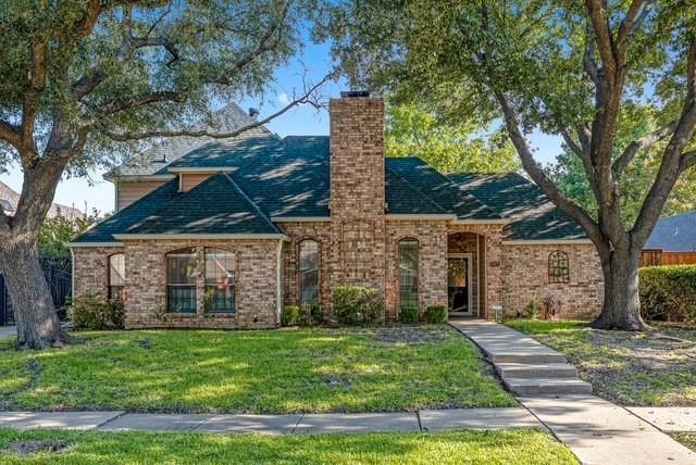 517 Winston St in Grand Prairie, TX - Building Photo
