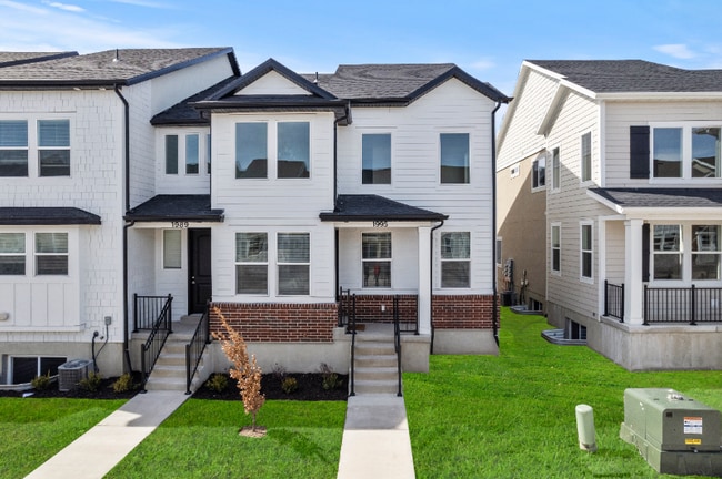 1995 N 3930 W in Eagle Mountain, UT - Foto de edificio - Building Photo