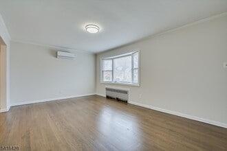 432 Rosetta Pl in Union, NJ - Building Photo - Building Photo