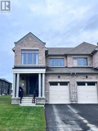 9 Lazarette Ln in East Gwillimbury, ON - Building Photo - Building Photo