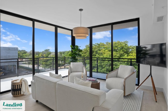 1155 NE 126th St in North Miami, FL - Building Photo - Building Photo