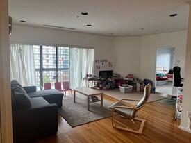 1265 Beacon St, Unit 1265 Apartamentos