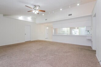 2877 48th Way E in Bradenton, FL - Building Photo - Building Photo