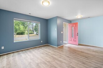 14933 Terra View St SE in Yelm, WA - Building Photo - Building Photo