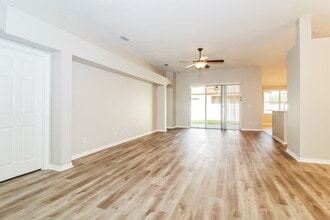 510 Caribe Ridge Way in Ruskin, FL - Foto de edificio - Building Photo