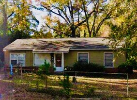 4614 Old Cusseta Rd in Columbus, GA - Building Photo