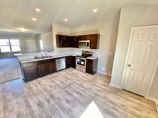 3048 Emerald Pk Trl in Bauxite, AR - Building Photo - Building Photo
