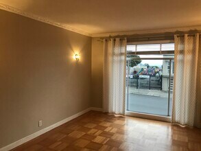 1136 Quintara St in San Francisco, CA - Building Photo - Building Photo
