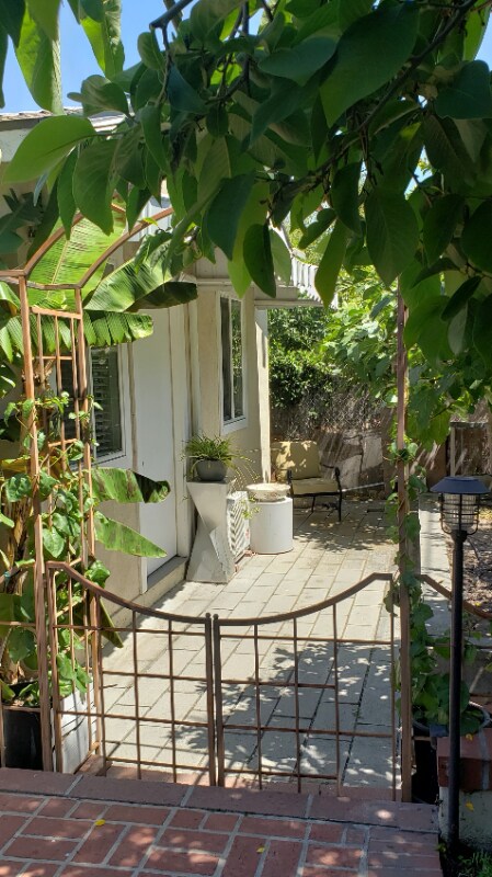 3543 Kelton Ave in Los Angeles, CA - Building Photo - Building Photo