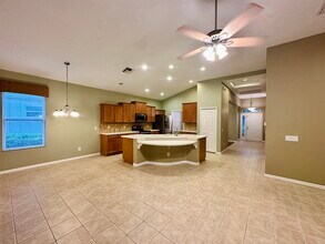 17928 Timber View St in Tampa, FL - Building Photo - Building Photo
