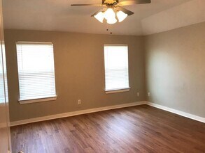 3542 Apple Valley Way in Dallas, TX - Building Photo - Building Photo