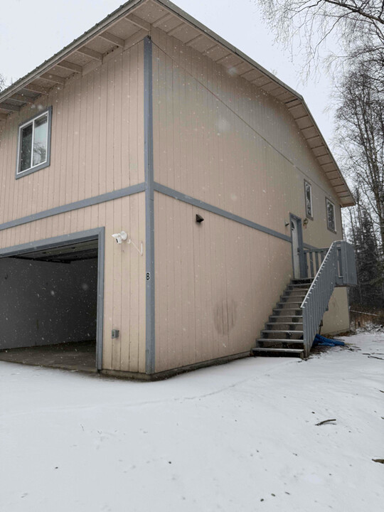 3370 W Wren St-Unit -B in Wasilla, AK - Building Photo