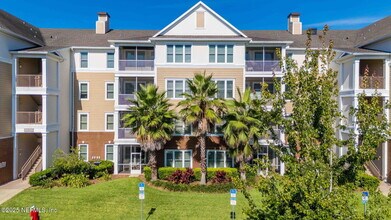 13364 Beach Blvd in Jacksonville, FL - Building Photo - Building Photo