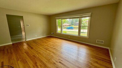 1436 Plymouth Ave SE in Grand Rapids, MI - Building Photo - Building Photo