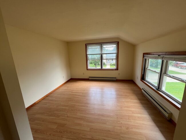 420 N Turner St, Unit 5 in Davis, IL - Building Photo - Building Photo