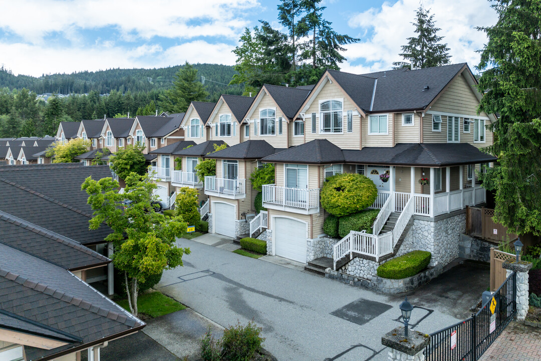 1506 Eagle Mountain Dr in Coquitlam, BC - Building Photo