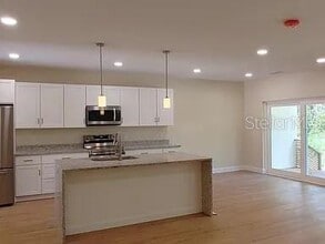 1977 Freedom Dr in Clearwater, FL - Building Photo - Building Photo