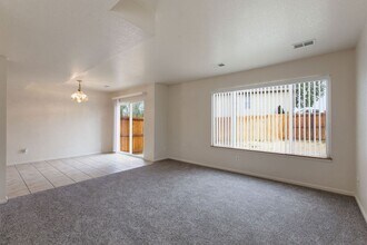 430-432 Sundance Cir N in Fort Collins, CO - Building Photo - Building Photo