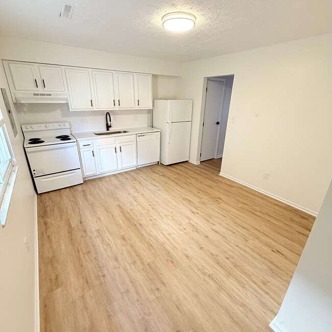 235 Hamilton Ave, Unit 235