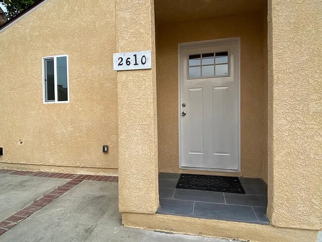 property at 2608 N Keystone St