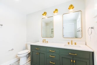 539 Portsmouth Ave in Greenland, NH - Foto de edificio - Building Photo