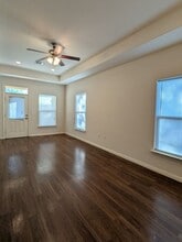 405 E Simmons Ave in Beaumont, TX - Building Photo - Building Photo