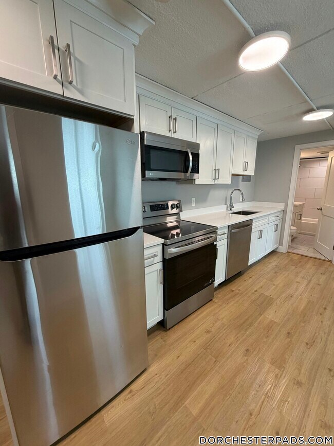 property at 89 Woodrow Ave