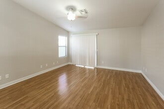 2709 N 107th Dr in Avondale, AZ - Building Photo - Building Photo