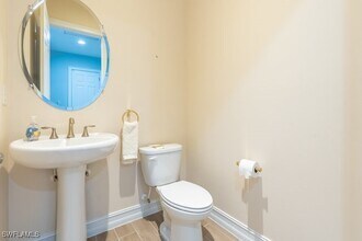 14717 Leeward Dr in Naples, FL - Building Photo - Building Photo
